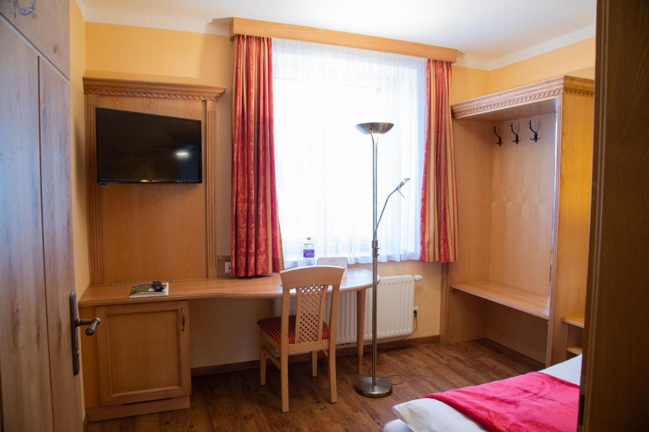 Bed And Breakfast Mittelkaernten Althofen  Ngoại thất bức ảnh