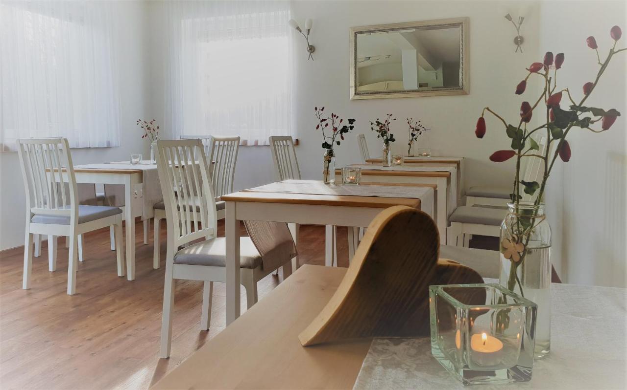 Bed And Breakfast Mittelkaernten Althofen  Ngoại thất bức ảnh