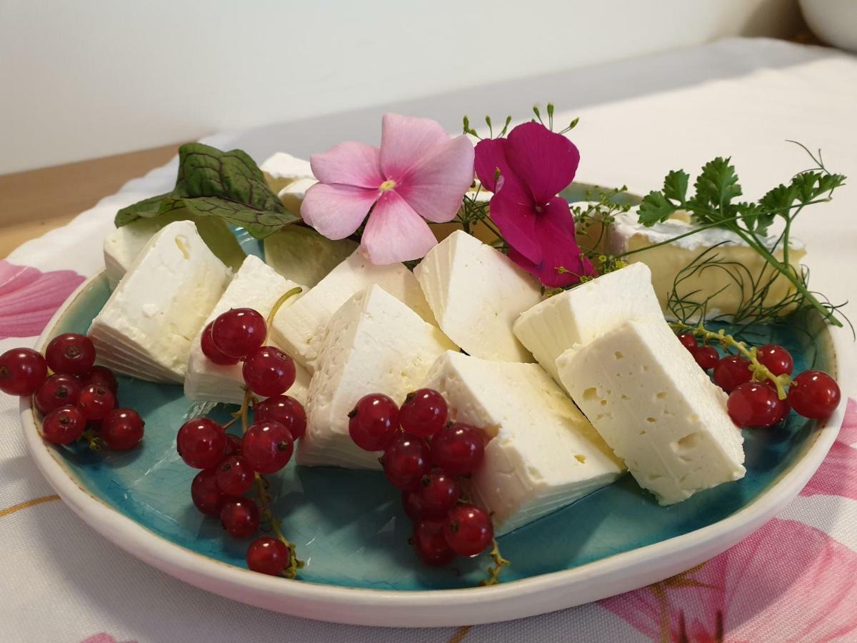 Bed And Breakfast Mittelkaernten Althofen  Ngoại thất bức ảnh