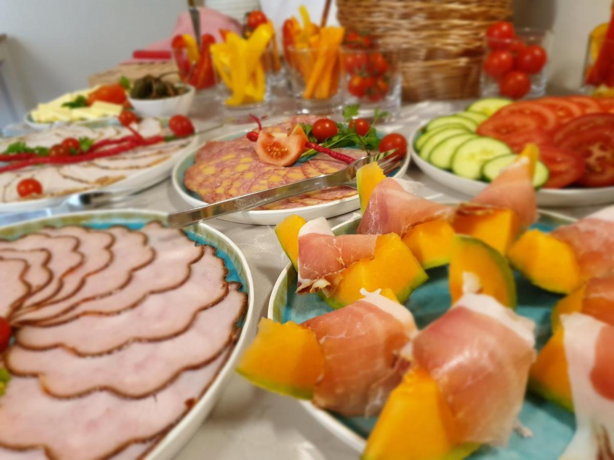 Bed And Breakfast Mittelkaernten Althofen  Ngoại thất bức ảnh